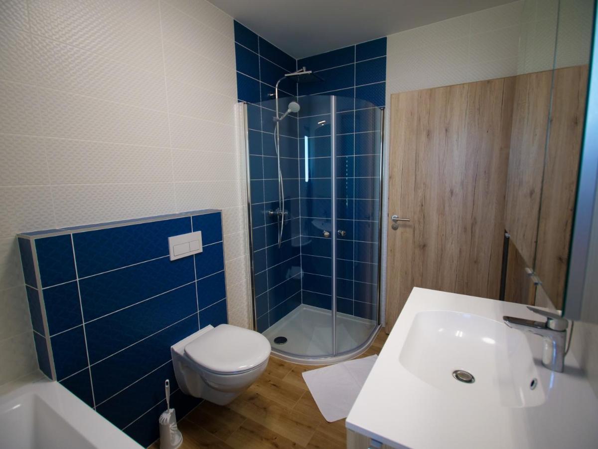 Zea Apartmanhaz Apartment Balatonfenyves Luaran gambar