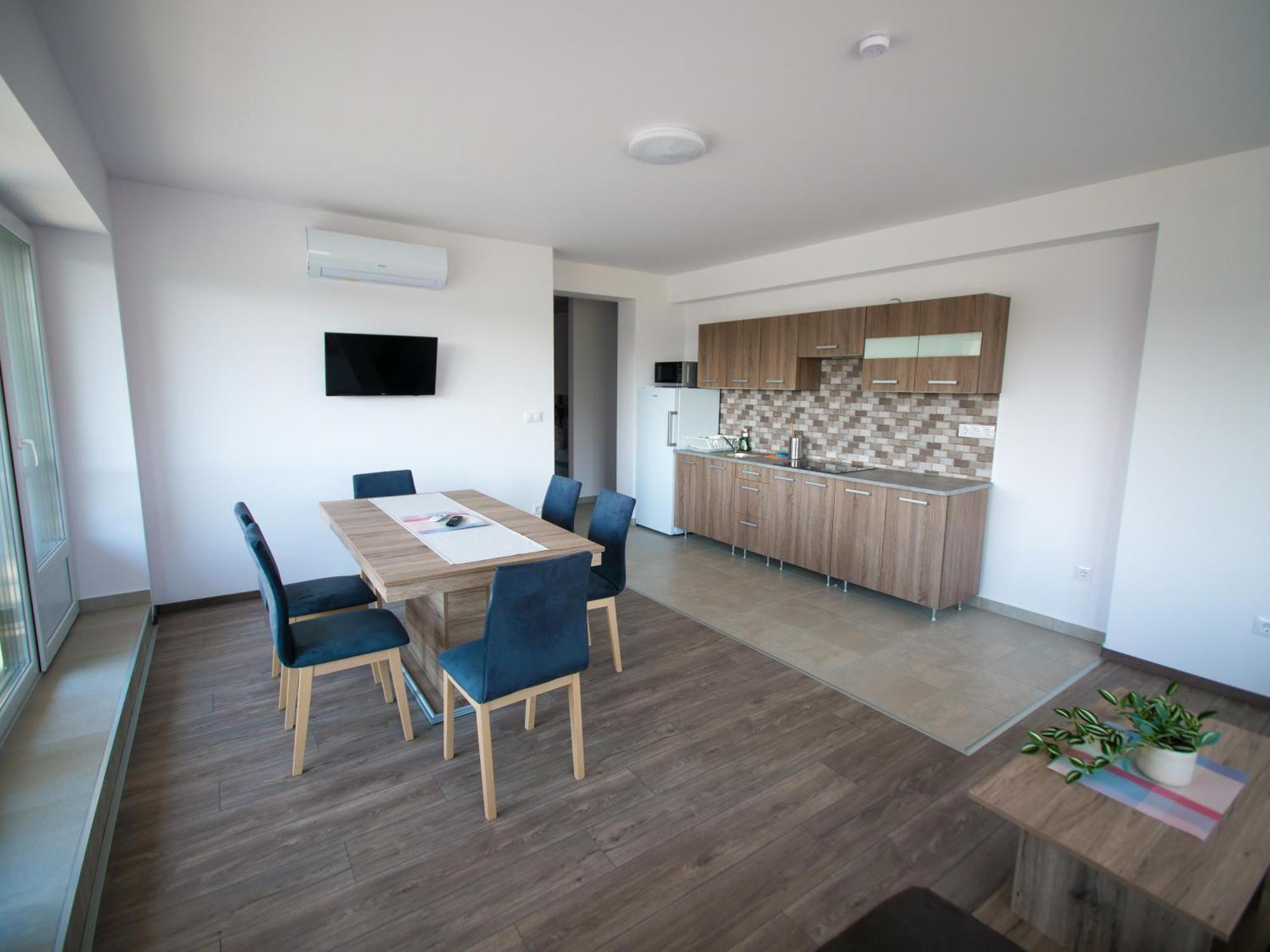 Zea Apartmanhaz Apartment Balatonfenyves Luaran gambar