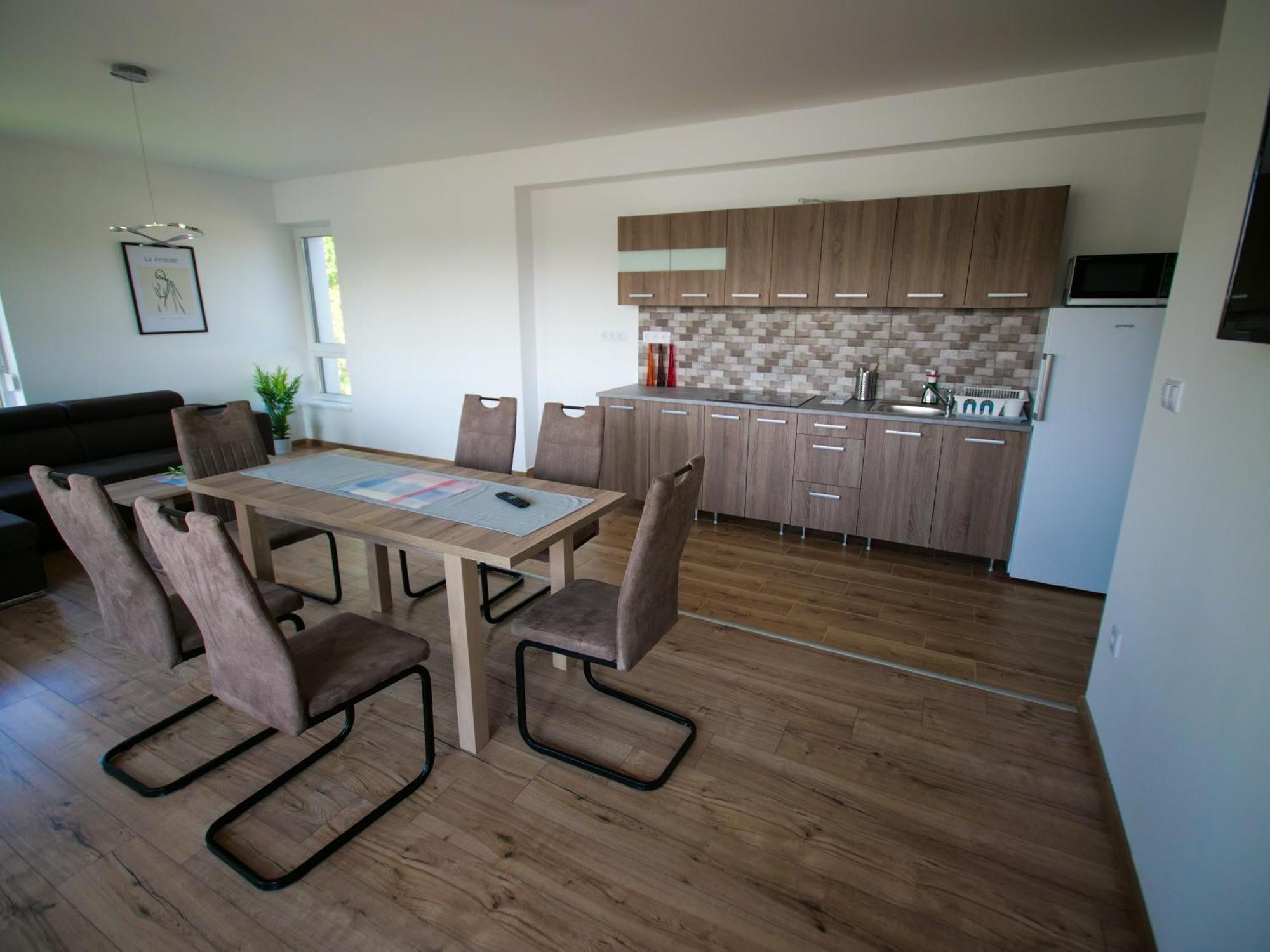 Zea Apartmanhaz Apartment Balatonfenyves Luaran gambar