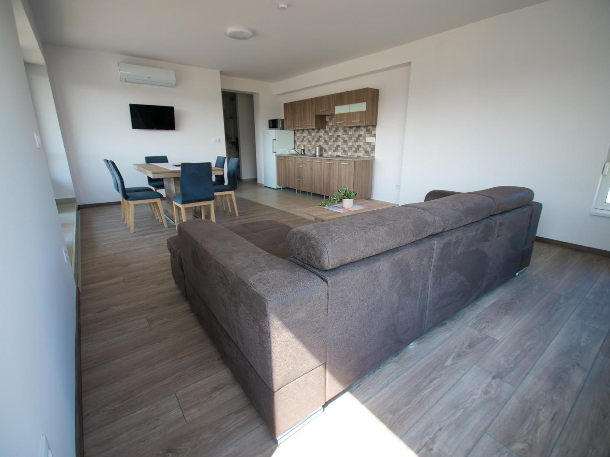 Zea Apartmanhaz Apartment Balatonfenyves Luaran gambar